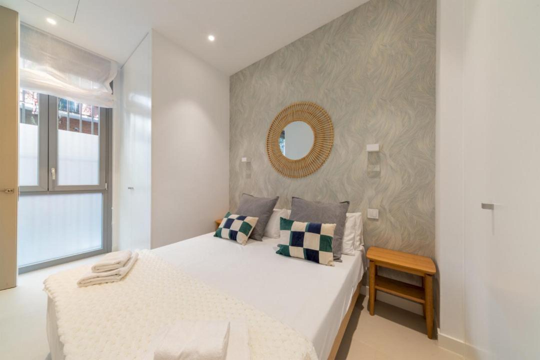 2 Bedrooms 2 Bathrooms Furnished - Delicias - Modern- Mintystay マドリード エクステリア 写真
